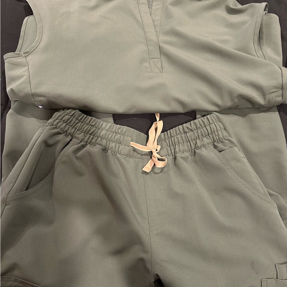 Olive Green Sleeveless Top and Jogger Set